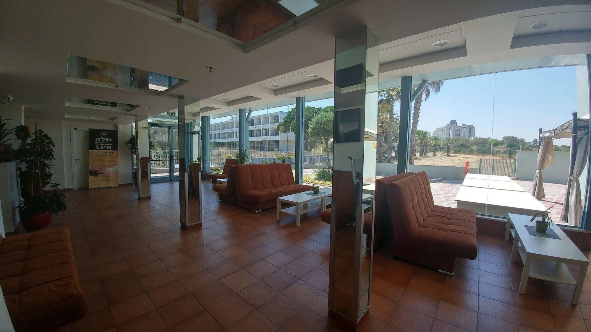 Regina Goren Hotel Asjkelon Buitenkant foto