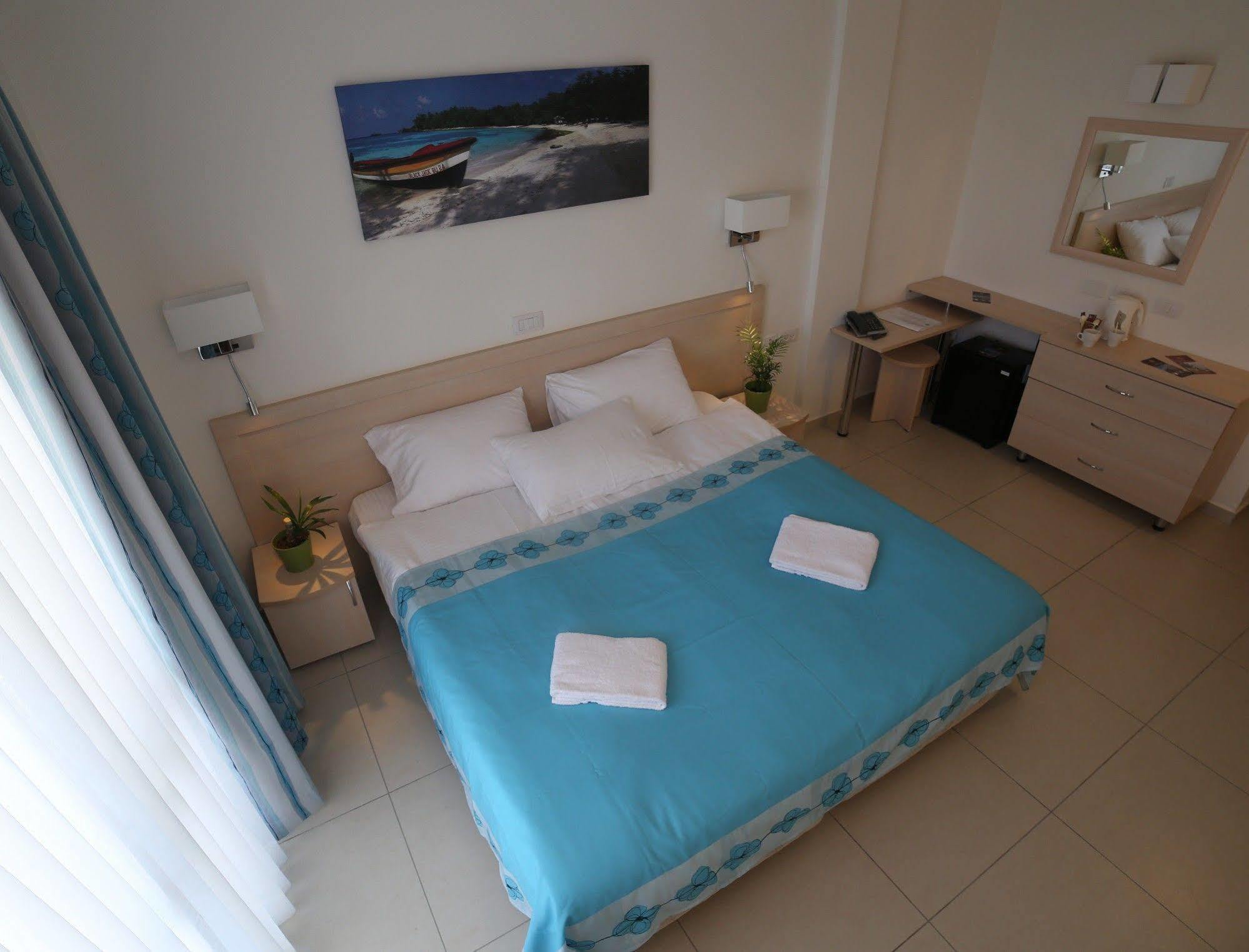 Regina Goren Hotel Asjkelon Buitenkant foto