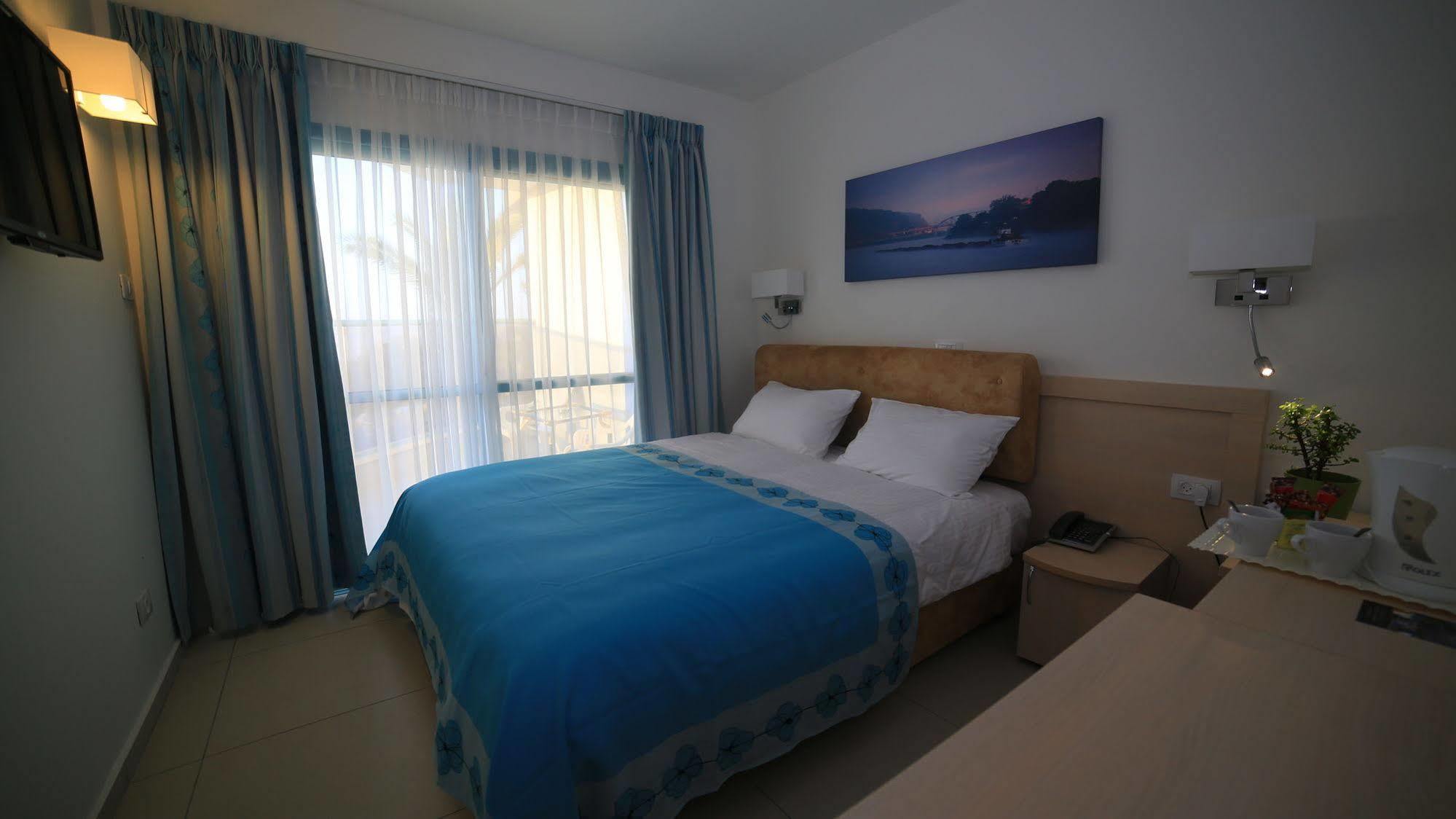 Regina Goren Hotel Asjkelon Buitenkant foto